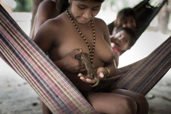 Une tribu menacée d'Amazonie