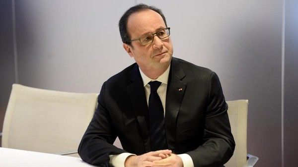 Hollande s'adresse au "Chasseur Français"